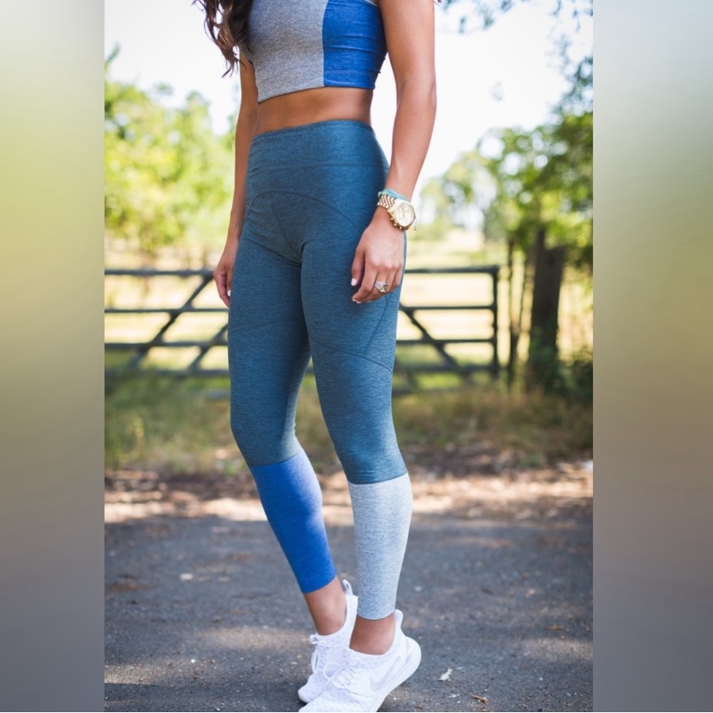 Outdoor voices multi tone legging